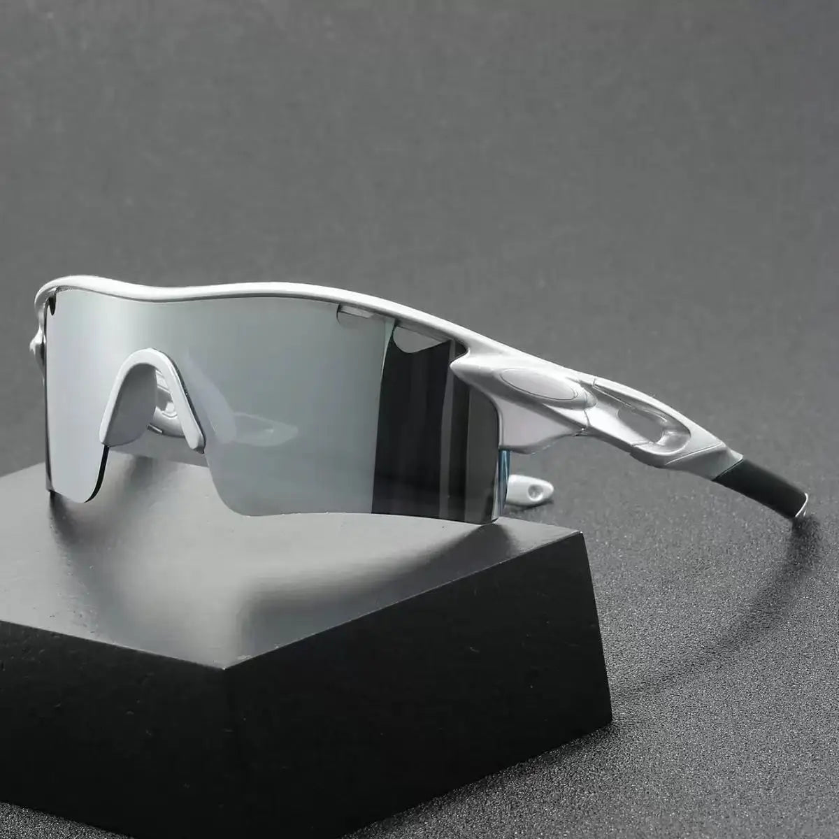 Men and Women Cycling Glasses Mens Sunglasses for Men Outdoor Eyewares Sports Sun Glasses Multi Color Lens Unisex Glasses