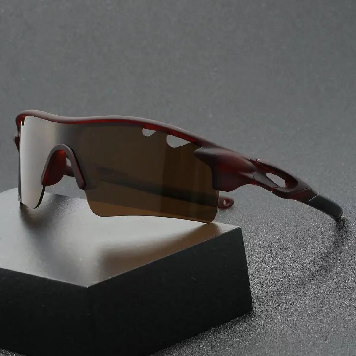 Men and Women Cycling Glasses Mens Sunglasses for Men Outdoor Eyewares Sports Sun Glasses Multi Color Lens Unisex Glasses
