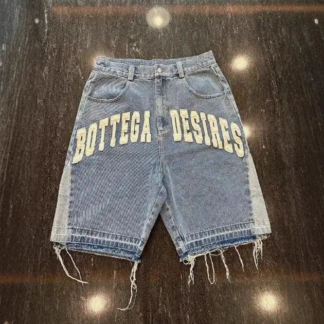 Korean Reviews Many Men's Clothes Denim Shorts Hip-hop Street Splicing Embroidery Retro Casual Pants Letters 1 /2 Jeans for Man