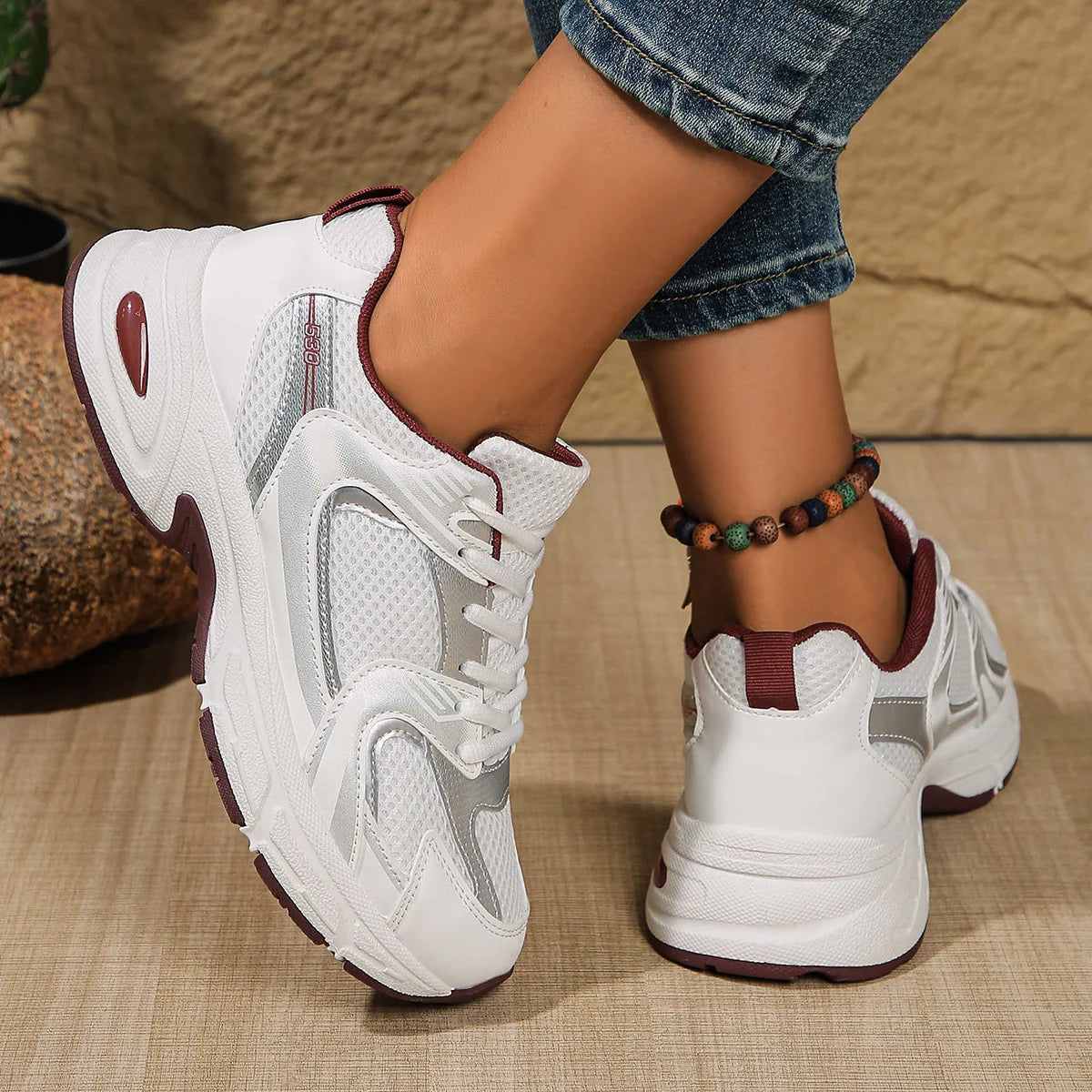 Lightweight Sports Running Shoes for Women 2026 Spring New Mesh Campus Style Forrest Gump Daddy All-match Casual Trendy Shoes