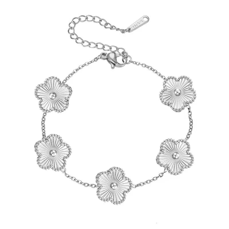 Classic Lucky Five-leaf Flower Clover Golden Stainless Steel Bracelet Fashion Waterproof Women‘s Jewelry Gift